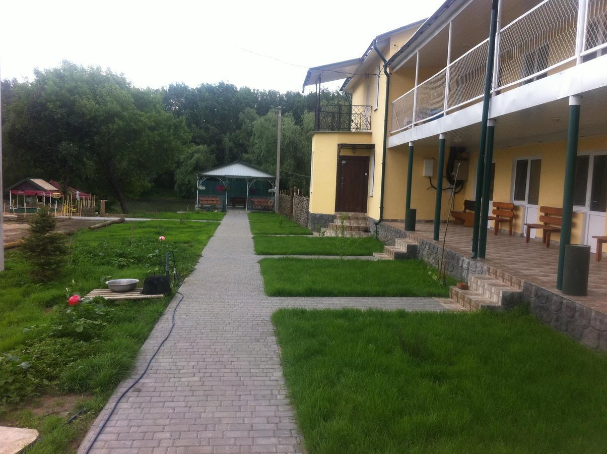 Рыбное Место Hotel Troitskoye Exterior foto
