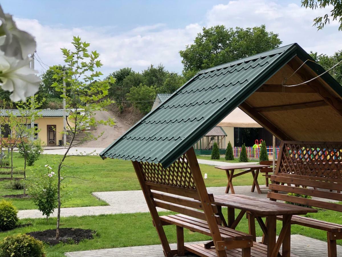 Рыбное Место Hotel Troitskoye Exterior foto