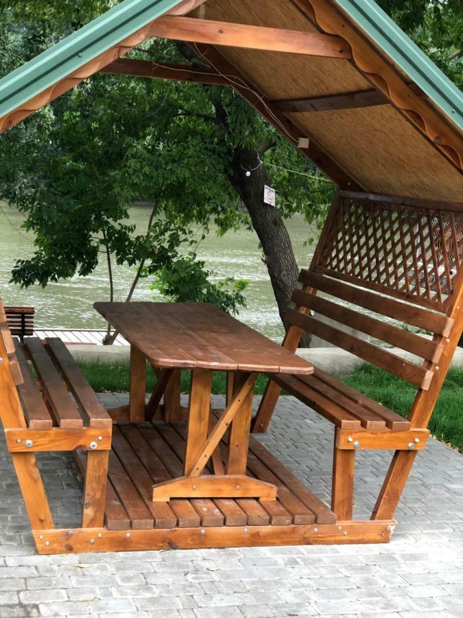 Рыбное Место Hotel Troitskoye Exterior foto